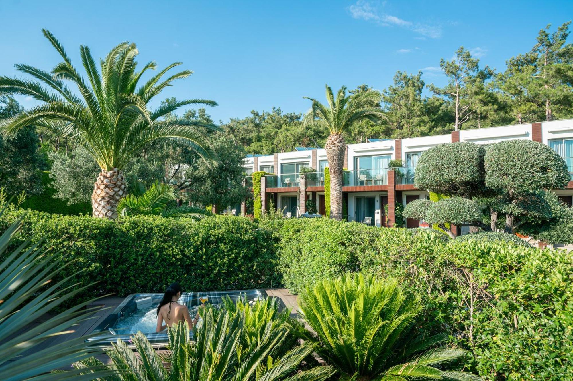 Ortunc Hotel - Cunda Island (Adults Only) ไอวาลิค ภายนอก รูปภาพ