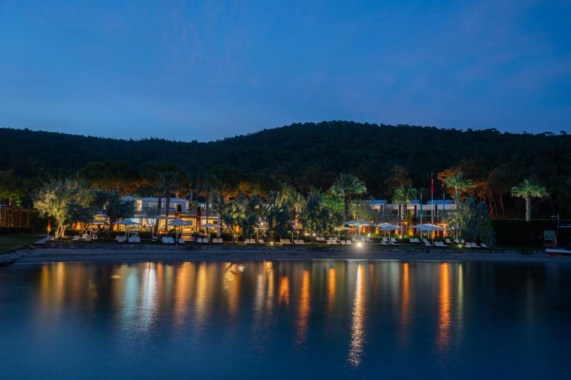 Ortunc Hotel - Cunda Island (Adults Only) ไอวาลิค ภายนอก รูปภาพ
