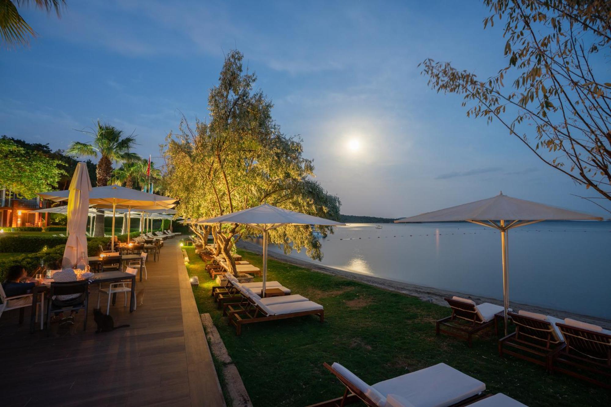 Ortunc Hotel - Cunda Island (Adults Only) ไอวาลิค ภายนอก รูปภาพ