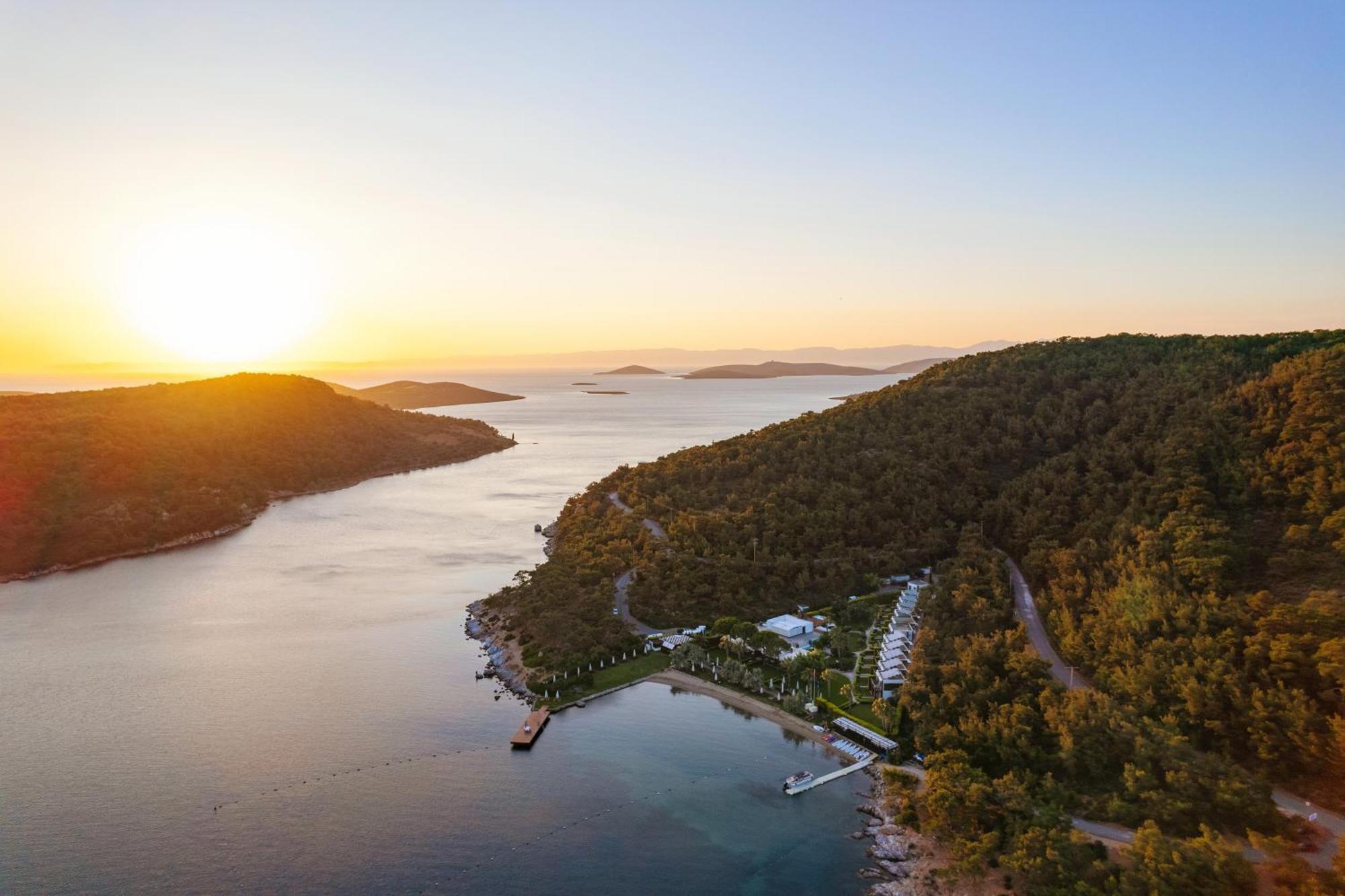 Ortunc Hotel - Cunda Island (Adults Only) ไอวาลิค ภายนอก รูปภาพ