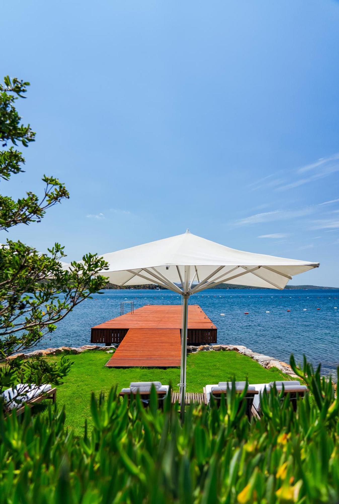 Ortunc Hotel - Cunda Island (Adults Only) ไอวาลิค ภายนอก รูปภาพ